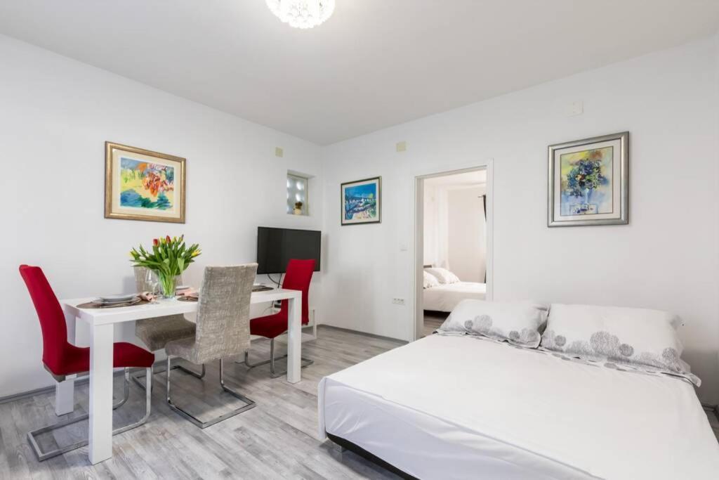 Apartman Buki **** 斯普利特 外观 照片